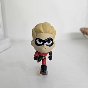 Disney DASH Mini Figurine From DISNEYS Pixar